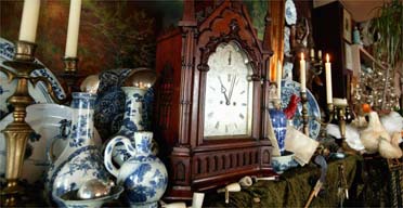 Travel: Antiques