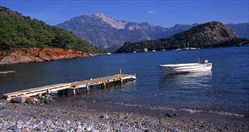 Gemiler beach, looking to St Nicholas Island