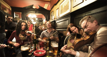Folk music, Sandy Bells, Edinburgh