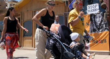 Tourists, Dahab