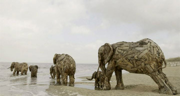 Wooden elephants, De Panne