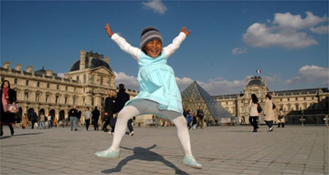 Paris: Madeline and Eloise tour