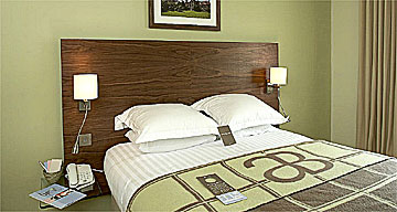 Adobe Hotel, Canterbury