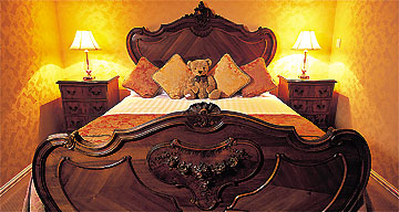 The Green Bough Hotel, Chester