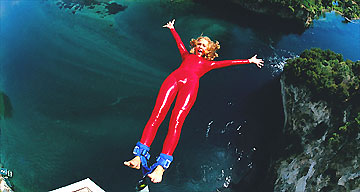 Bungee jumping in New Zealand