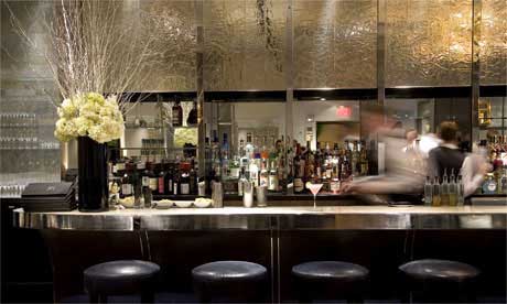 The bar at Gordon Ramsay's New York restaurant