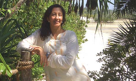 Julia Bishop of Fundu bar