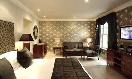 Alexander House hotel