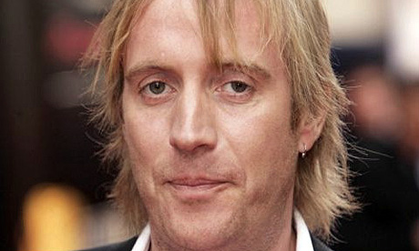 Rhys Ifans arriving at The Pioneer British Academy Television Awards