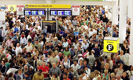 Queue à l'aéroport