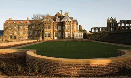 Abbey House Youth Hostel