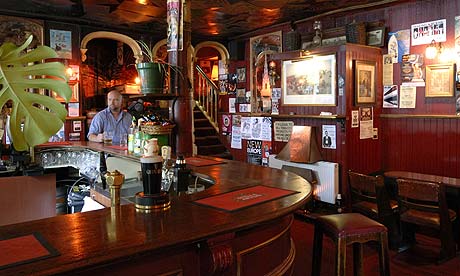 The Waverley pub, Edinburgh