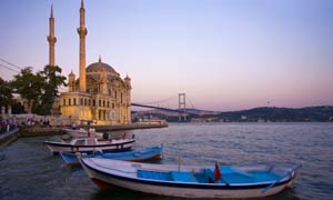 Ortakoy Mosque and the Bosphorus Bridge, Istanbul, Turkey
