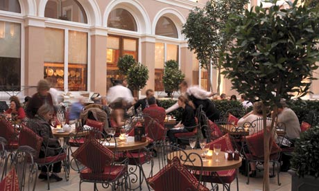 Cafe at the Wallace Gallery, London