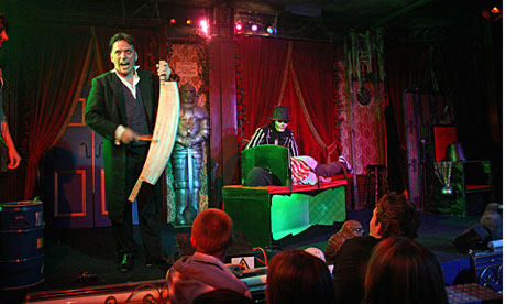 decapitation at the house of magic