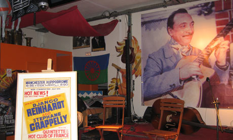 La Chope de Puces bar, Paris