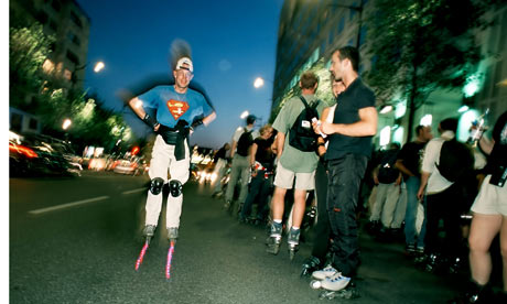 Roller blading Paris