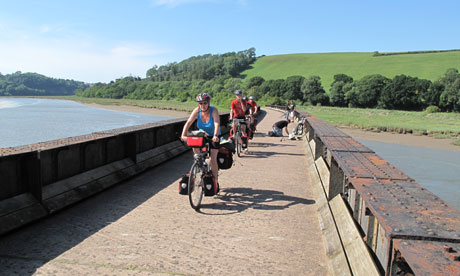 Cycle France – Bridge over the Torridge