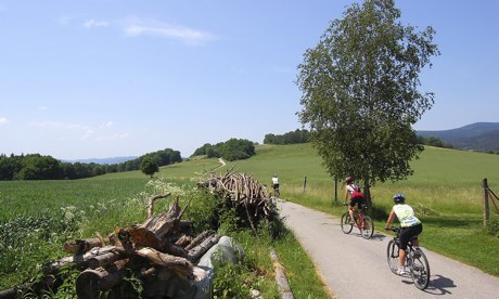 Cyclists on the Vienna to Prague Greenways network