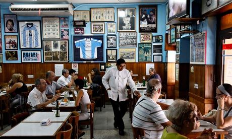 El Cuartito restaurant, Buenos Aires, Argentina