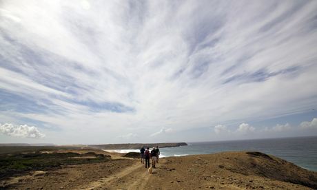 Walking the coast near Bordeira