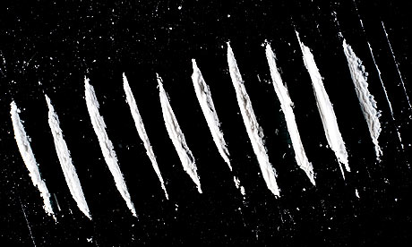 lines-of-cocaine-powder-o-007.jpg
