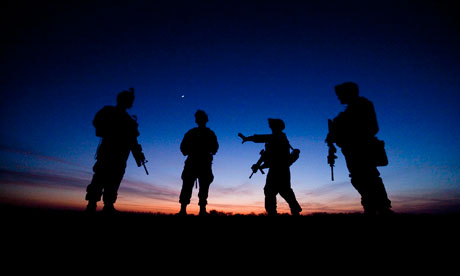 US-soldiers-pursue-milita-003.jpg