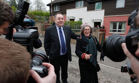 Scottish National Party leader Alex Salmond canvasses in Edinburgh