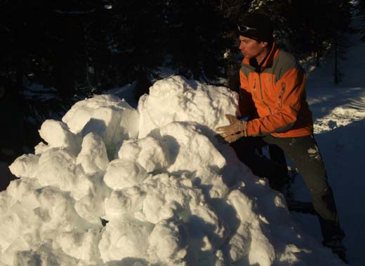 Build your own igloo