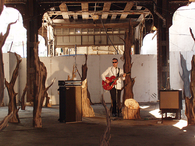 Artist/singer, Chelsea, New York