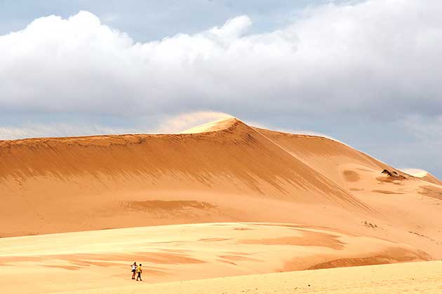 Sand dunes, Vietnam