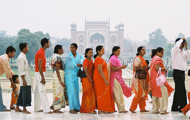 Tourist queue, Taj Mahal, India