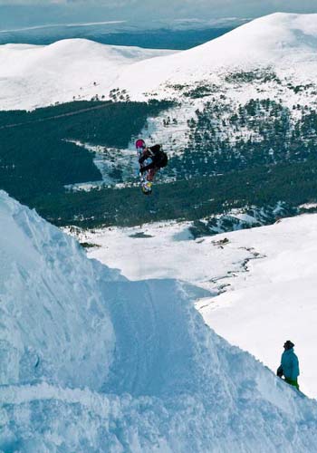 Snowboarding on Cairngorm