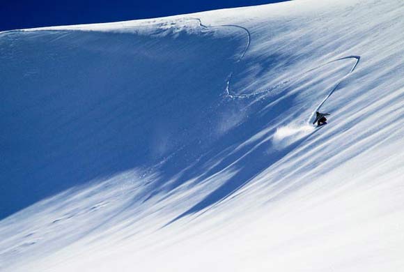 Snowboarding on Cairngorm