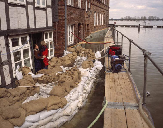 Images from Stuart Franklin's Footprint: Our Landscape in Flux book