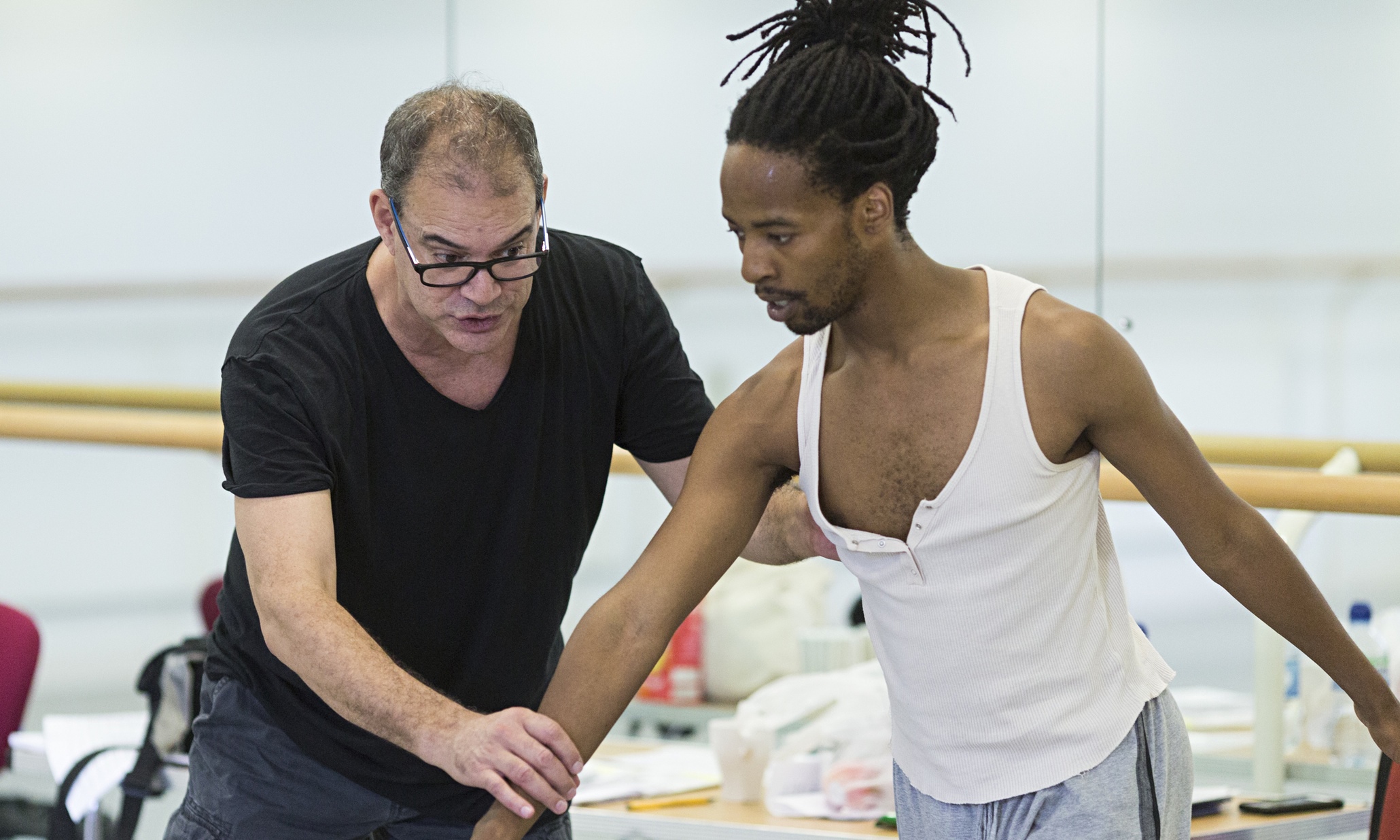 The unscrambled-egg dilemma: can dance be edited?