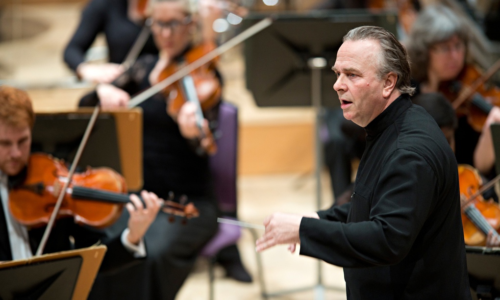 Hallé/Elder review – Alisa Weilerstein devours a multi-flavoured concerto