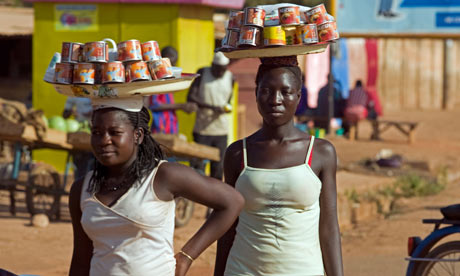 African-girls-sell-coffee-007.jpg