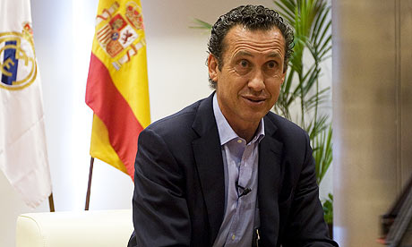 Real Madrid's director general Jorge Valdano says the club is struggling to offload players
