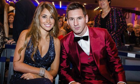 Lionel-Messi-and-wife-008.jpg
