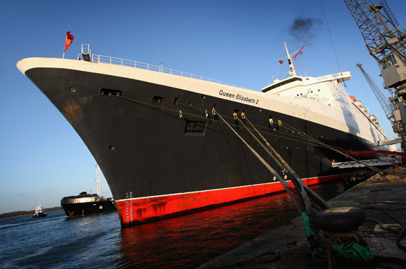 Gallery Queen Elizabeth II: QE2 Leaves Southampton For The Last Time