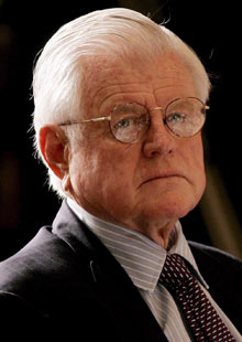 <b>Edward Kennedy</b> at the National Hispanic Prayer Breakfast - Edward-Kennedy-at-the-Nat-002