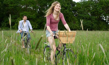 https://static.guim.co.uk/sys-images/Guardian/About/General/2010/5/25/1274813836303/Country-life-makes-you-li-004.jpg