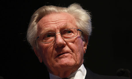Daily Mail has demeaned political process, says Heseltine | Politics ...