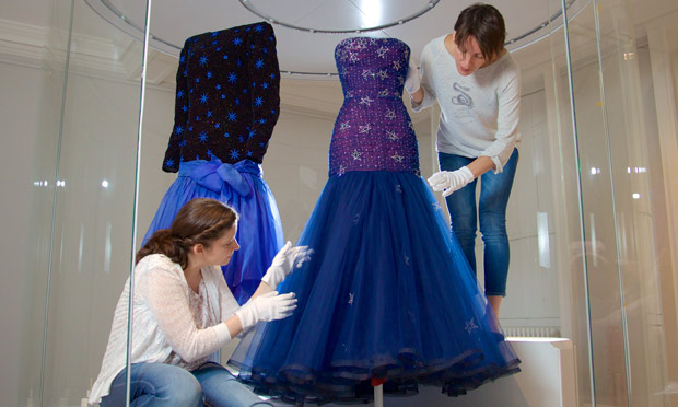 diana clothes kensington palace