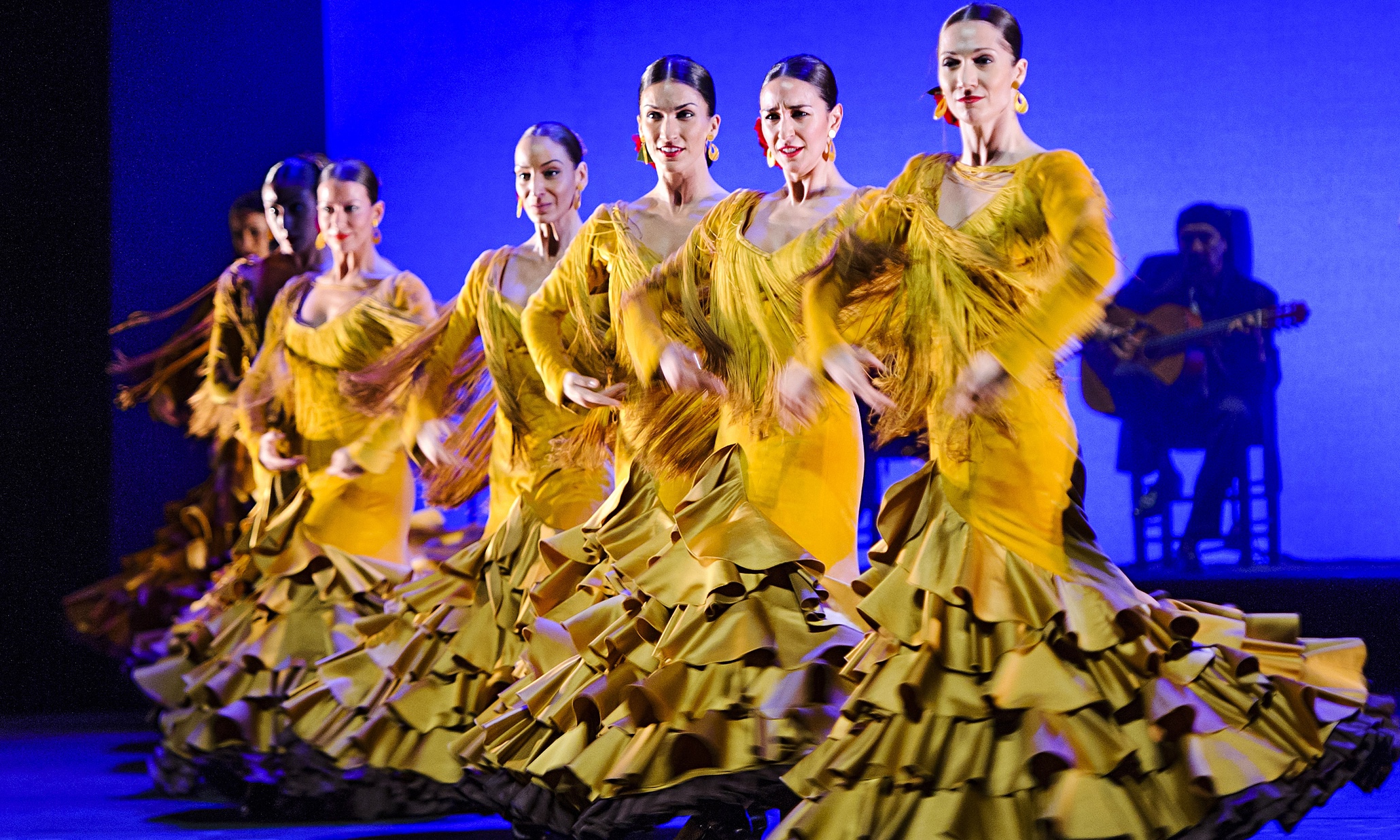 Ballet Nacional de España review – poise, precision … and cliche - The Guardian