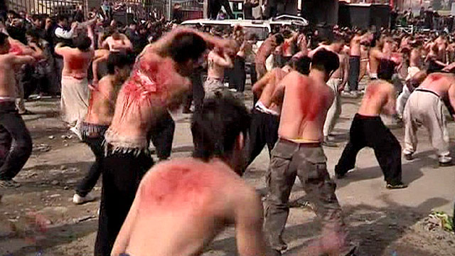 Afghan-Shia-Muslims-flog--001.jpg