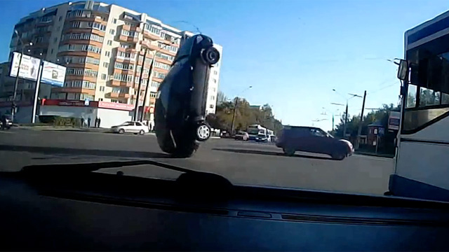 Russian Roads From A Dashcams Point Of View Video World News The 9151