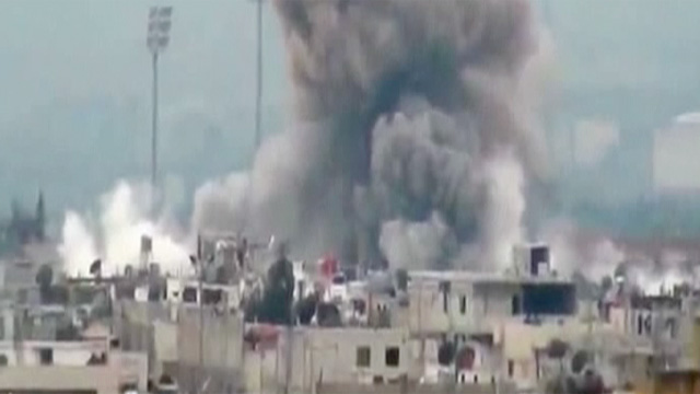 Syrian jets bomb Homs after rebel advance