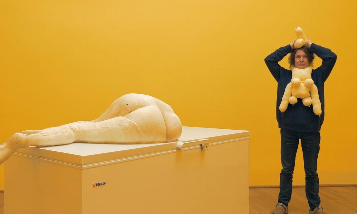 Fried eggs and spam: behind the scenes at the Venice Biennale with Sarah Lucas – exclusive video